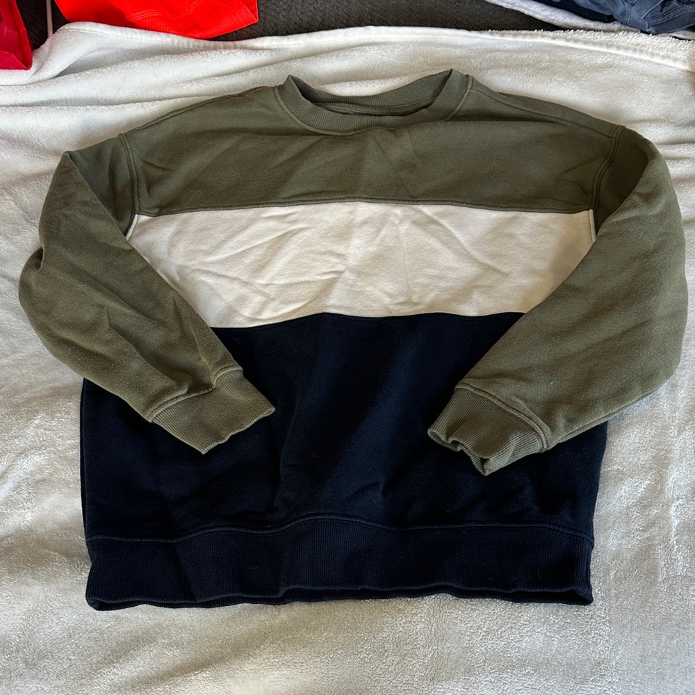 Old Navy - crew neck swratshirt
